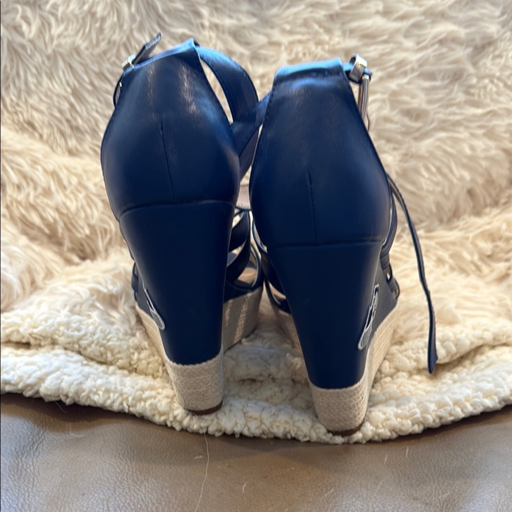 Seahawks! 💚💙💚
Chic Blue Wedge Sandals with Suede Straps - Picture 2 of 5